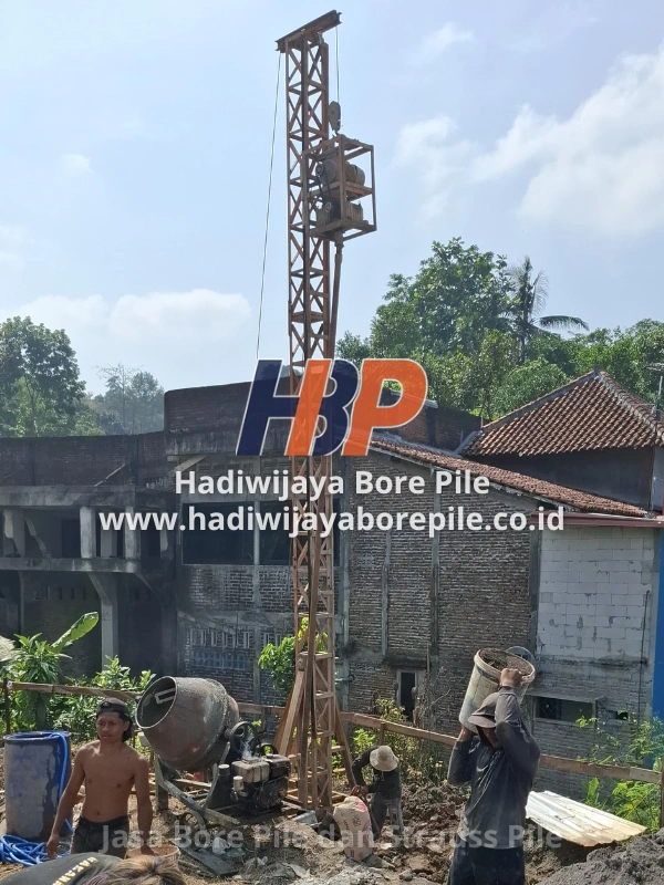 Layanan Bore Pile Gawangan